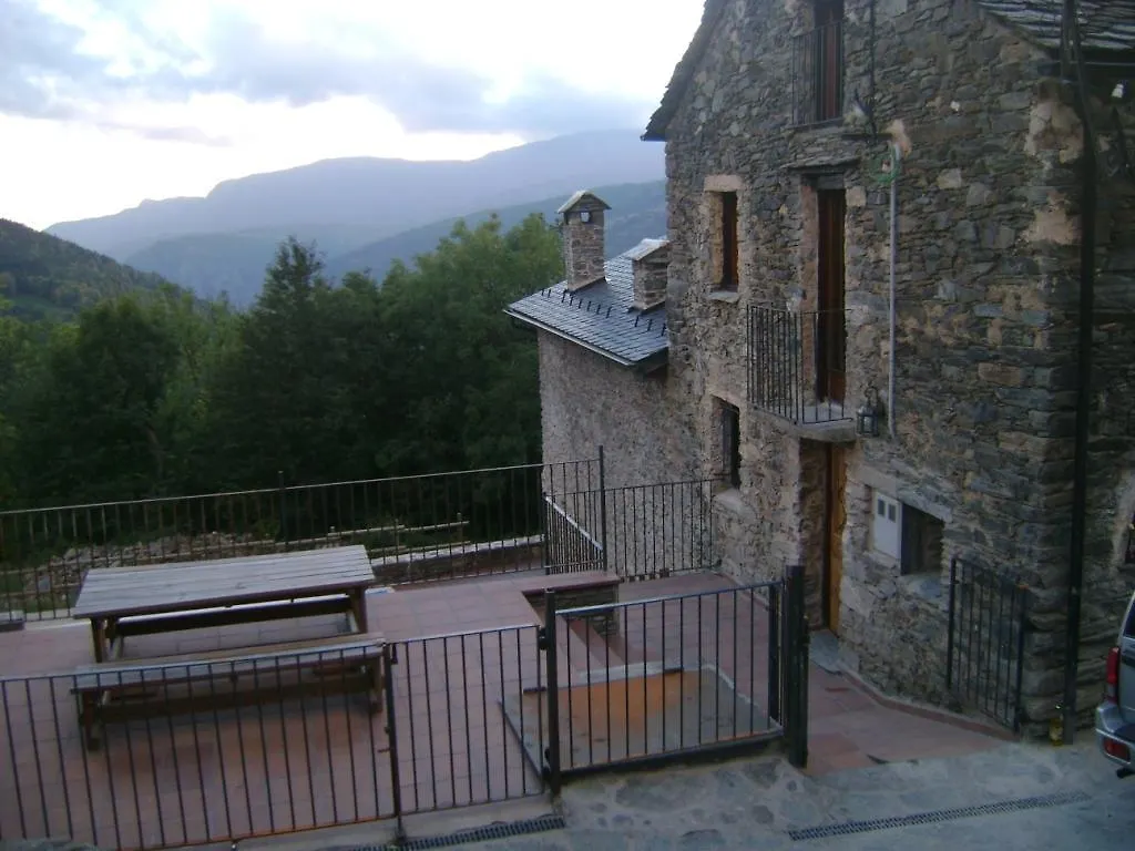 La Cabanya De Cal Forn De Serrat Queralbs  Casa rural